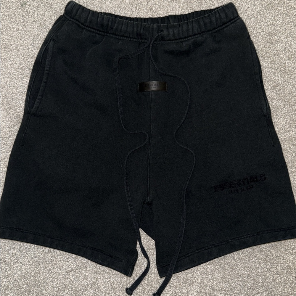 Fear of God Essentials Sweatshort | Stretch Limo | XS